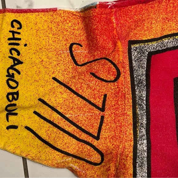 Rare Vintage MAGIC JOHNSON Chicago Bulls CB All Over Print T Shirt 90s Size L - Picture 4 of 11